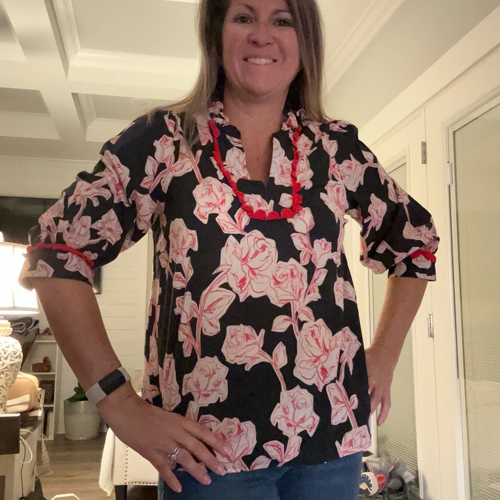 Entro Black and Red Floral Blouse